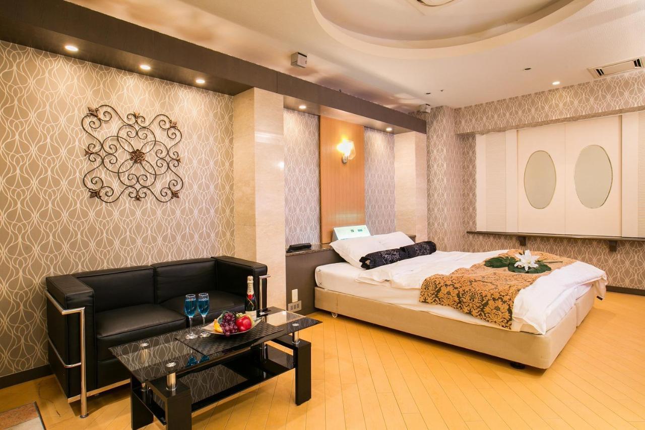 Hotel Axis -アクシス- (Adults Only) أوساكا المظهر الخارجي الصورة